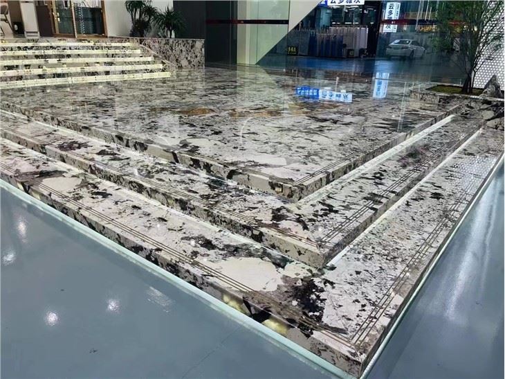quartzite tile floor